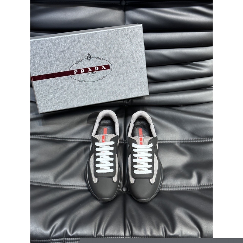 Pra*a casual shoes